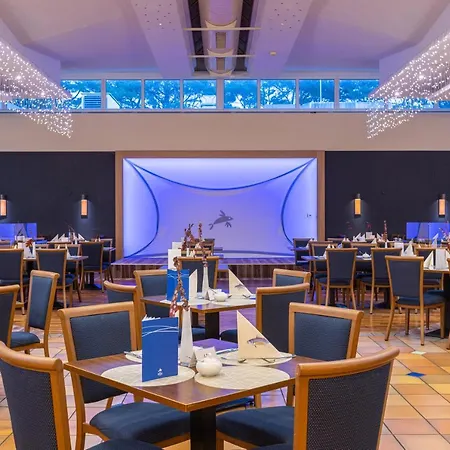 Ifa Ruegen & Hotel 3*