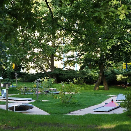 Ifa吕根岛度假酒店 酒店 3*