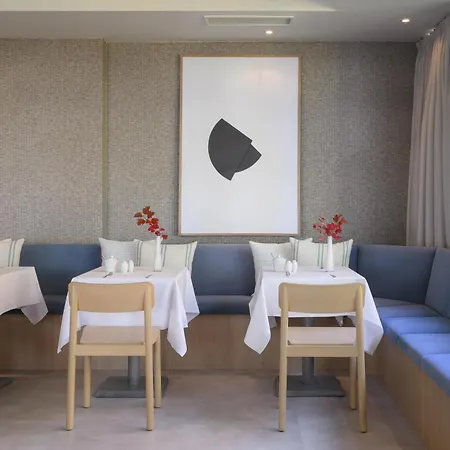 Ifa吕根岛度假酒店