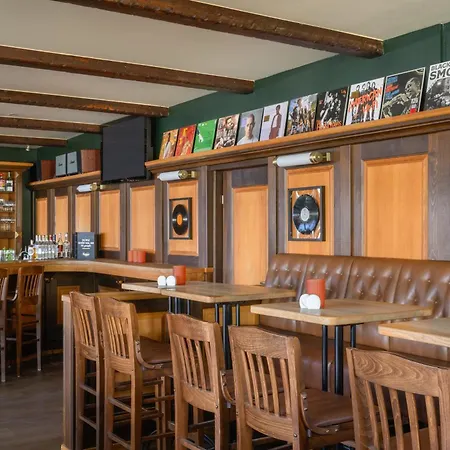 Ifa吕根岛度假酒店