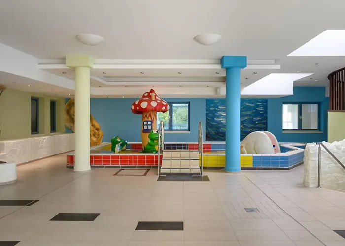 Ifa Ruegen & Hotel 3*